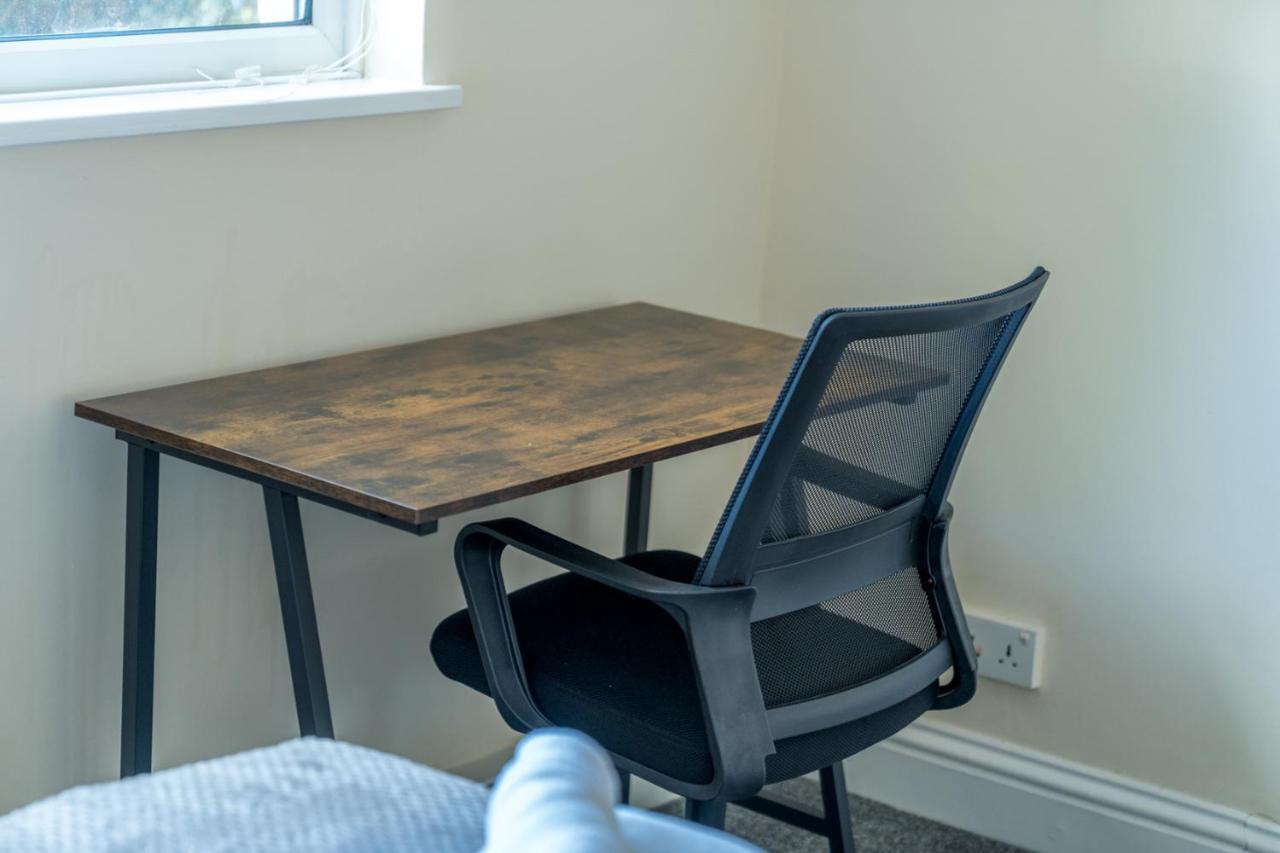 Redhill Surrey 2 Bedroom Pet Friendly Apartment By Sublime Stays Zewnętrze zdjęcie